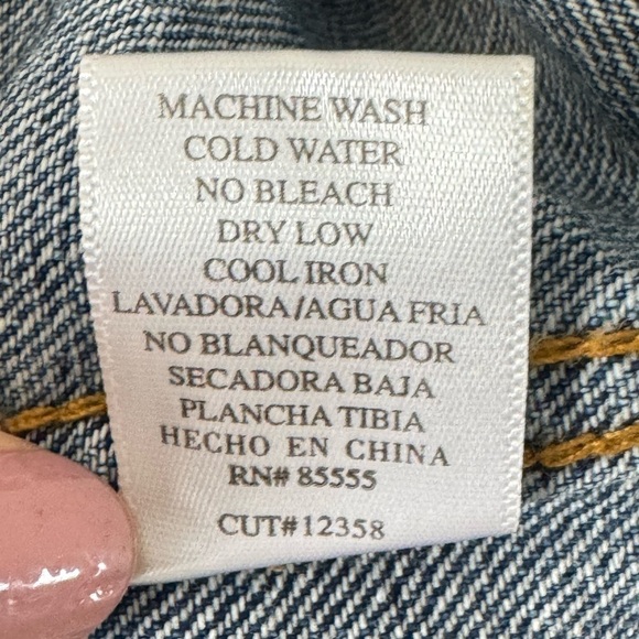 Pistola Size S Denim Jean Jacket Button Down Cotton Pockets Distressed Cropped - Picture 11 of 12